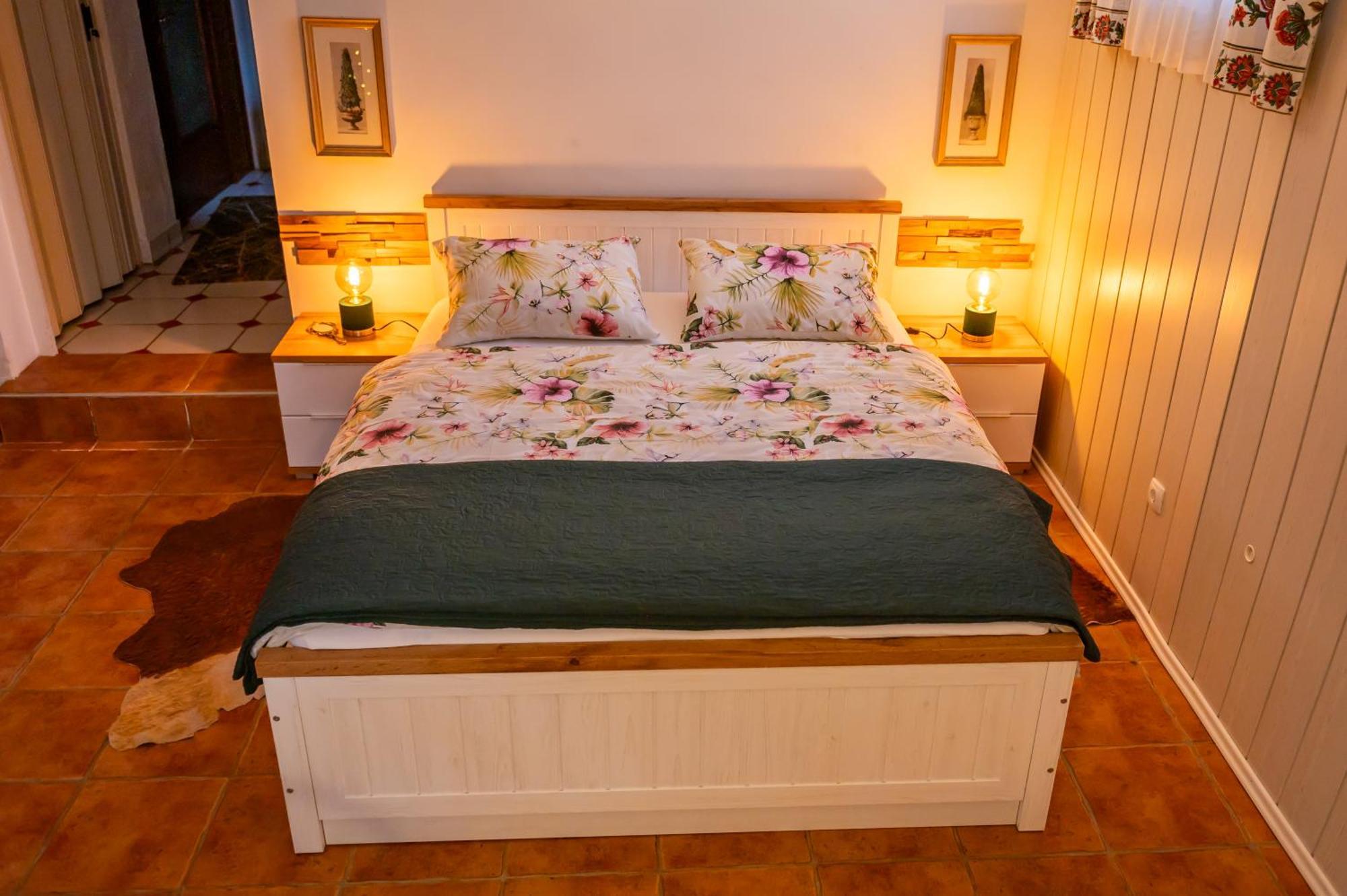 Relax Apartma Peter Птуй Екстериор снимка